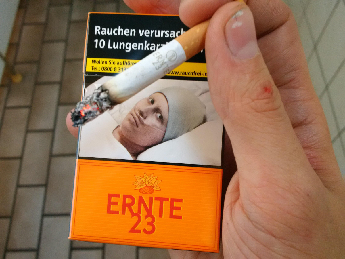 Classic German-blend cigarettes