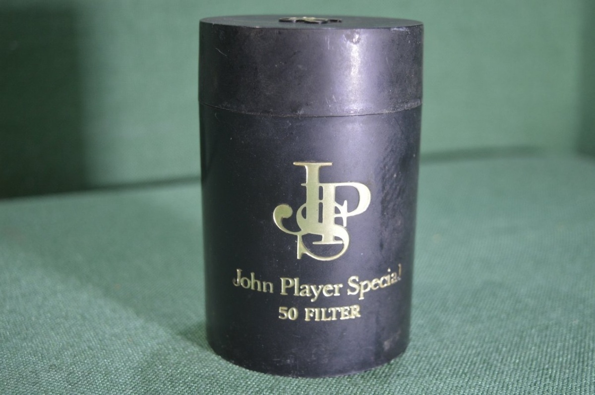 JPS 50-count black tin from the 1990s