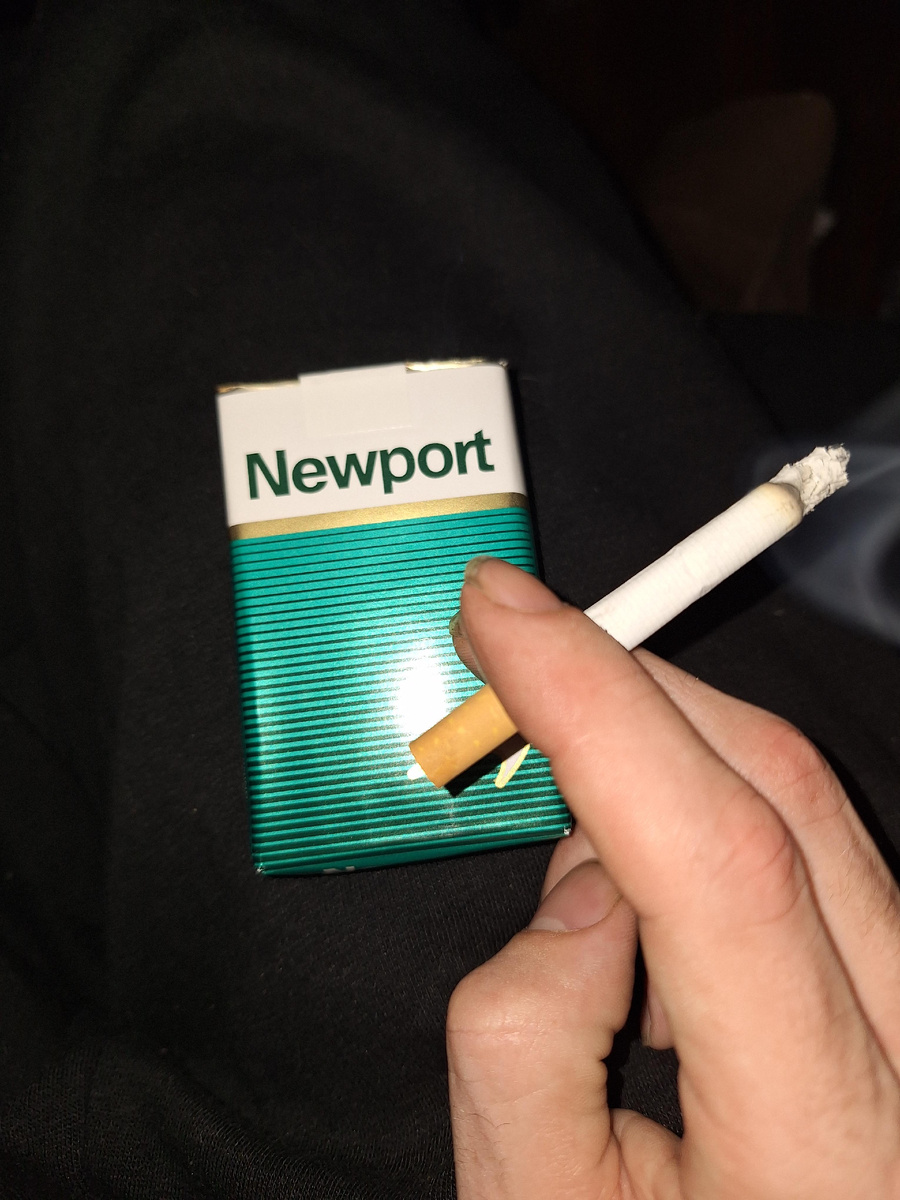 Newport cigarette pack