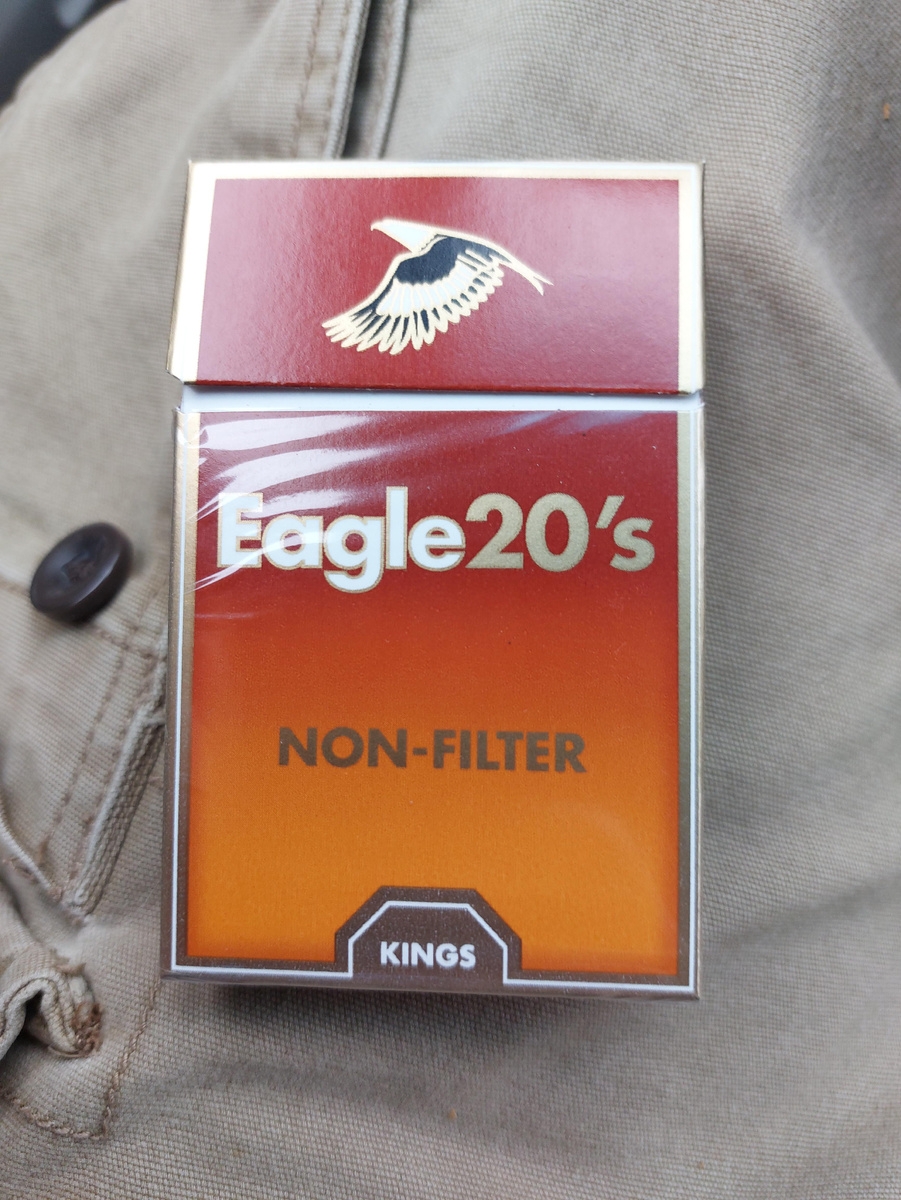 Eagle 20's cigarette pack