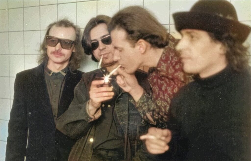 Soviet-era smoking culture and cigarette etiquette